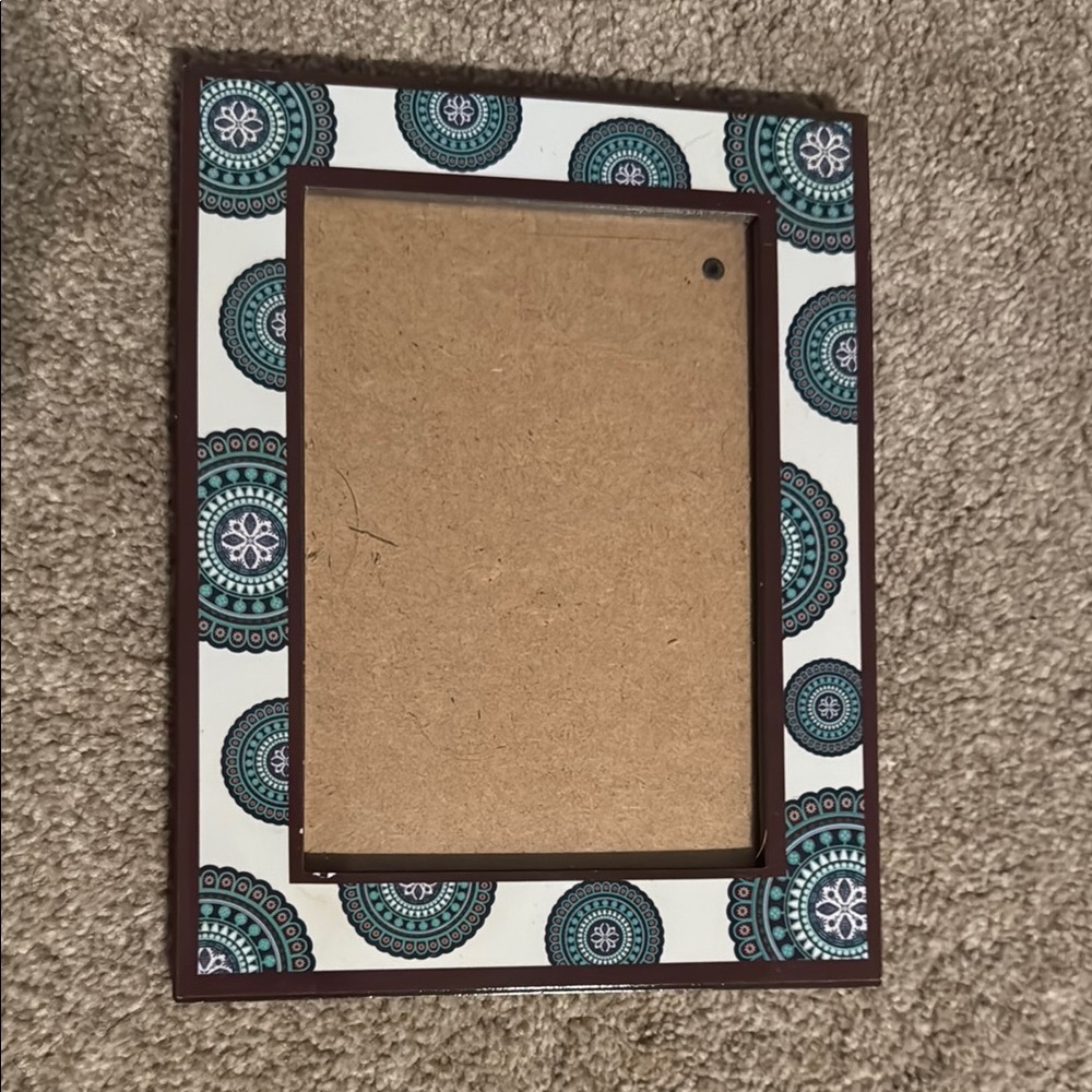 Decorative Brown and Green Photo Frame